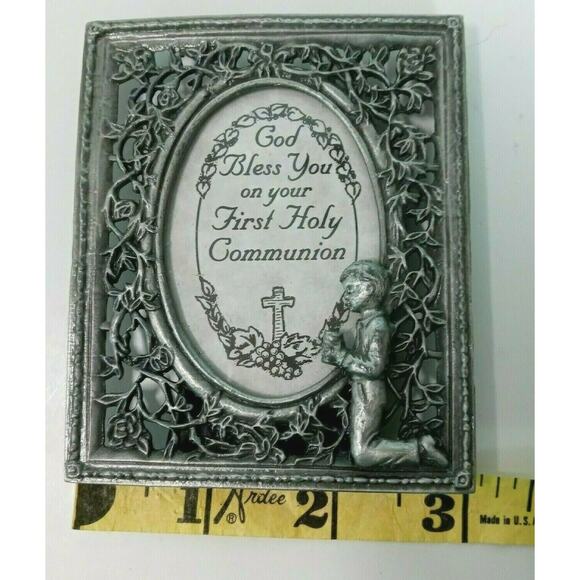 First Communion Pewter Frame Boy 3.5" Religious Keepsake VTG 🕊️ - Picture 7 of 12